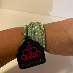 Paparazzi: I Bold You So - Green Urban Bracelet New
